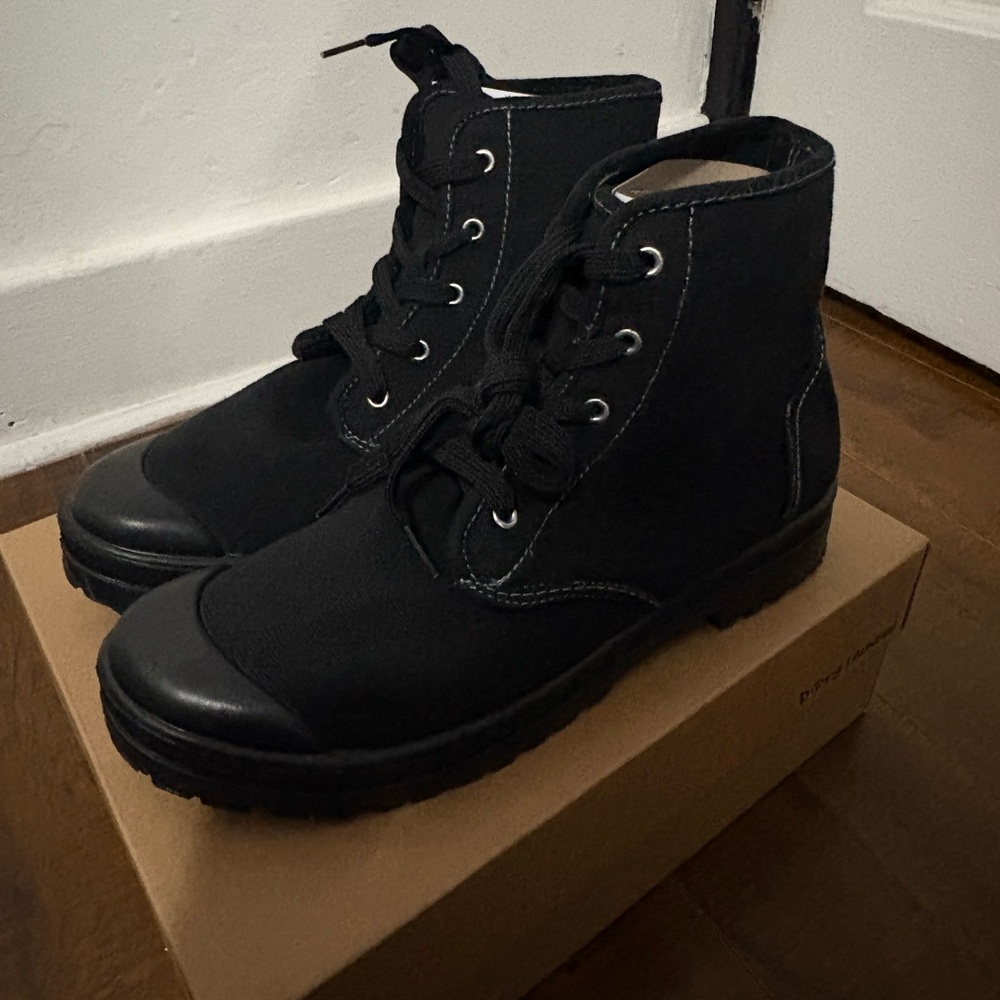 New Black Boots